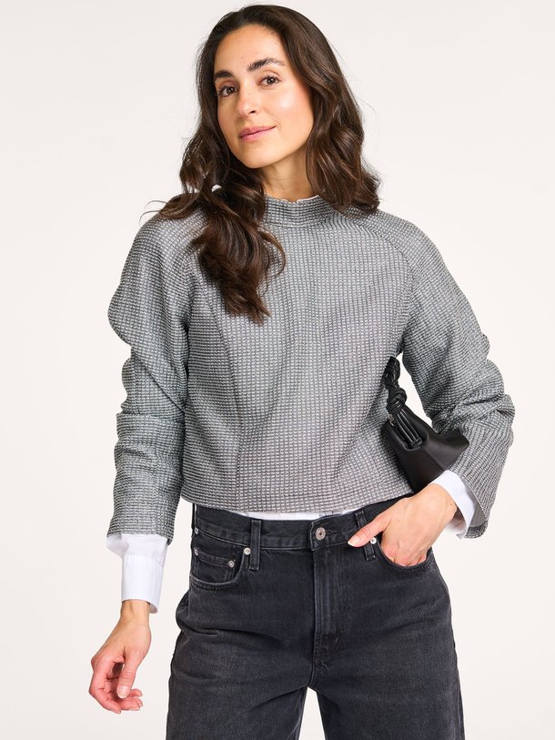 Ontdek de Therel geweven lurex top van Dante 6 in de kleur zilverkleur bij Orangebag. Op werkdagen voor 21:45 besteld, morgen in huis.