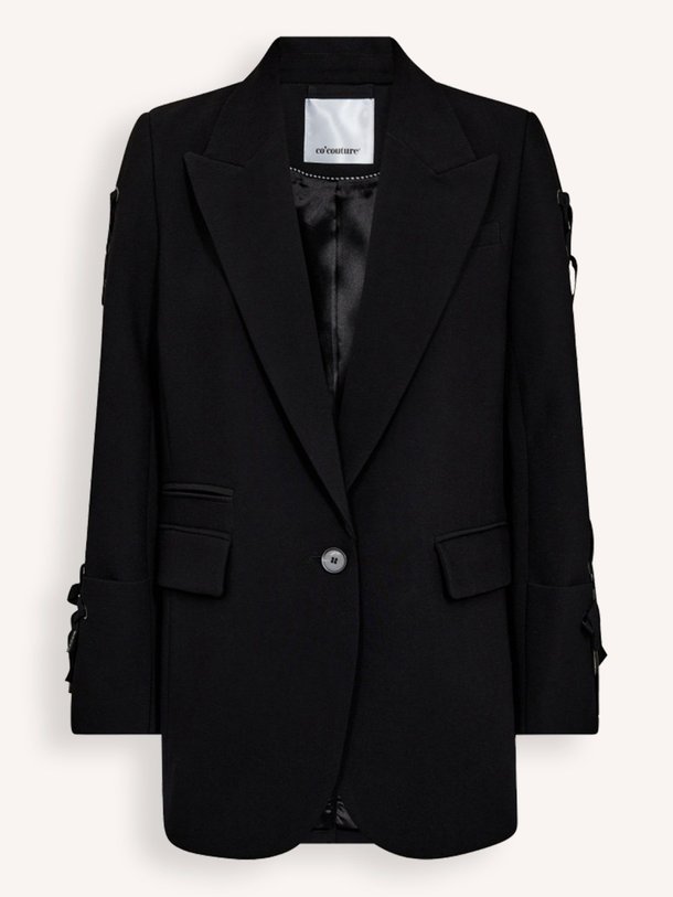 Ontdek de Vola viscosemix blazer van Co'Couture in de kleur zwart bij Orangebag. Op werkdagen voor 21:45 besteld, morgen in huis.