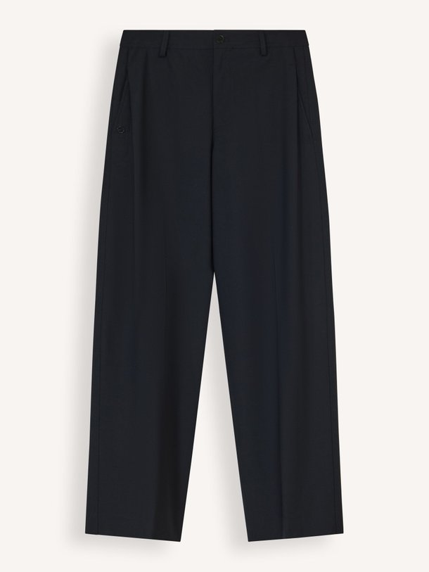 Ontdek de Wrenna wolmix pantalon van Closed in de kleur zwart bij Orangebag. Op werkdagen voor 21:45 besteld, morgen in huis.