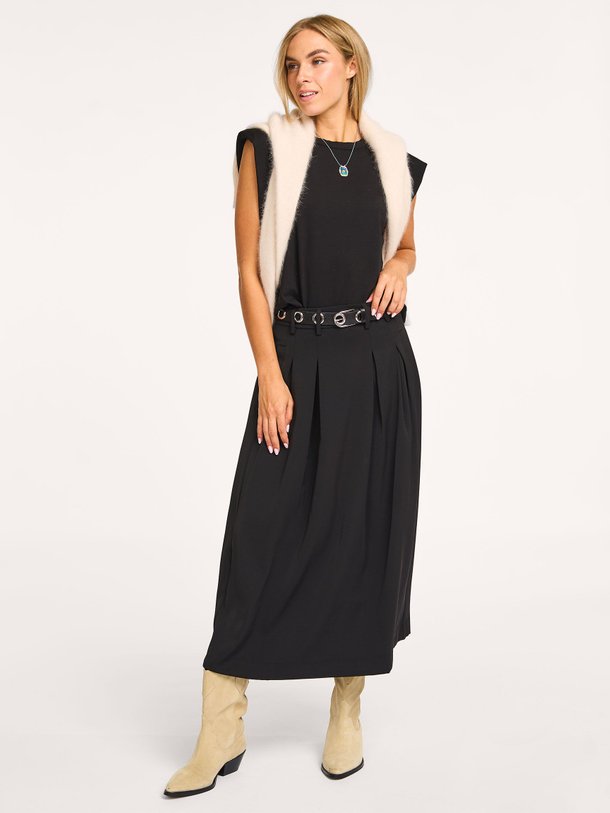 Ontdek de Anya geweven rok van Co'Couture in de kleur zwart bij Orangebag. Op werkdagen voor 21:45 besteld, morgen in huis.