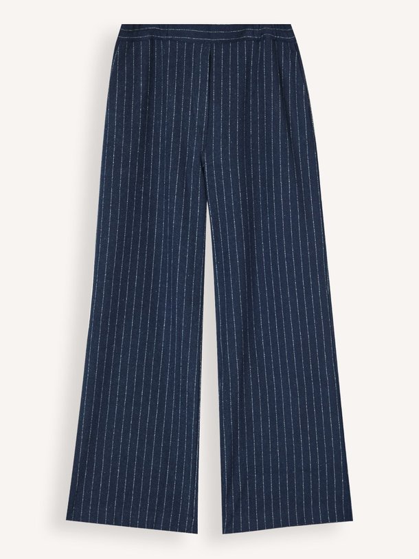 Ontdek de Gio katoenmix krijtstreep broek van Nathalie Vleeschouwer in de kleur donkerblauw bij Orangebag. Op werkdagen voor 21:45 besteld, morgen in huis.