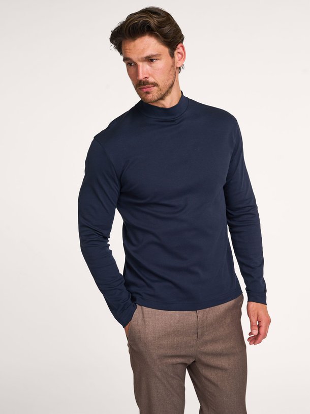 Ontdek de Moritzo katoenen longsleeve van Drykorn in de kleur donkerblauw bij Orangebag. Op werkdagen voor 21:45 besteld, morgen in huis.