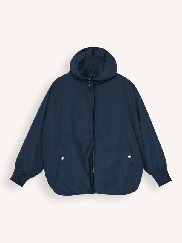 Ontdek de Elores geweven gewatteerde jas van La Fee Maraboutee in de kleur donkerblauw bij Orangebag. Op werkdagen voor 21:45 besteld, morgen in huis.