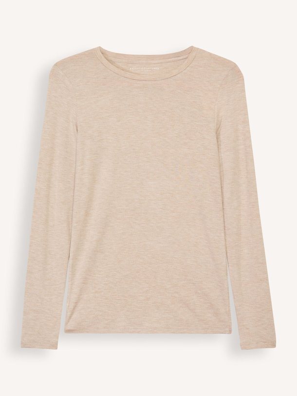 Majestic Filatures M001 Soft Touch - Viscosemix Longsleeve - Beige Ontdek de M001 Soft Touch viscosemix longsleeve van Majestic Filatures in de kleur beige bij Orangebag. Op werkdagen voor 21:45 besteld, morgen in huis.