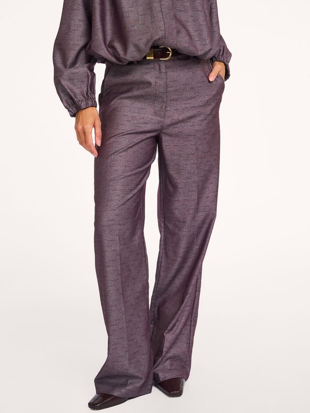 Ontdek de Viscosemix pantalon van Yaya in de kleur paars bij Orangebag. Op werkdagen voor 21:45 besteld, morgen in huis.