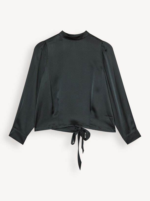 Ontdek de Dune zijden top van Karma Koma in de kleur donkergroen bij Orangebag. Op werkdagen voor 21:45 besteld, morgen in huis.