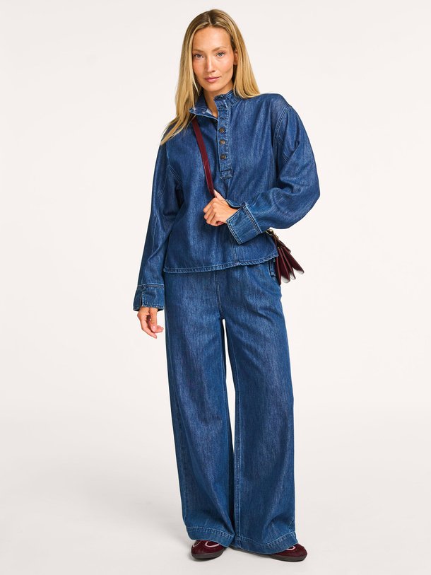 Ontdek de Azmina denim top van Co'Couture in de kleur donkerblauw bij Orangebag. Op werkdagen voor 21:45 besteld, morgen in huis.