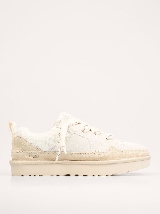 Ontdek de Lowmel suède sneakers van Ugg in de kleur off-white bij Orangebag. Op werkdagen voor 21:45 besteld, morgen in huis.