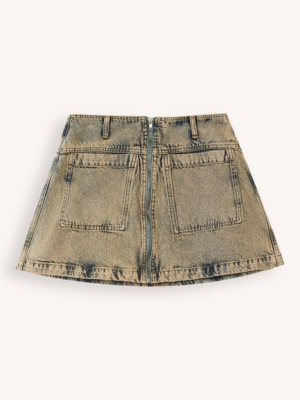 Ontdek de Phila denim rok van Bellerose in de kleur Blauw bij Orangebag. Op werkdagen voor 21:45 besteld, morgen in huis.