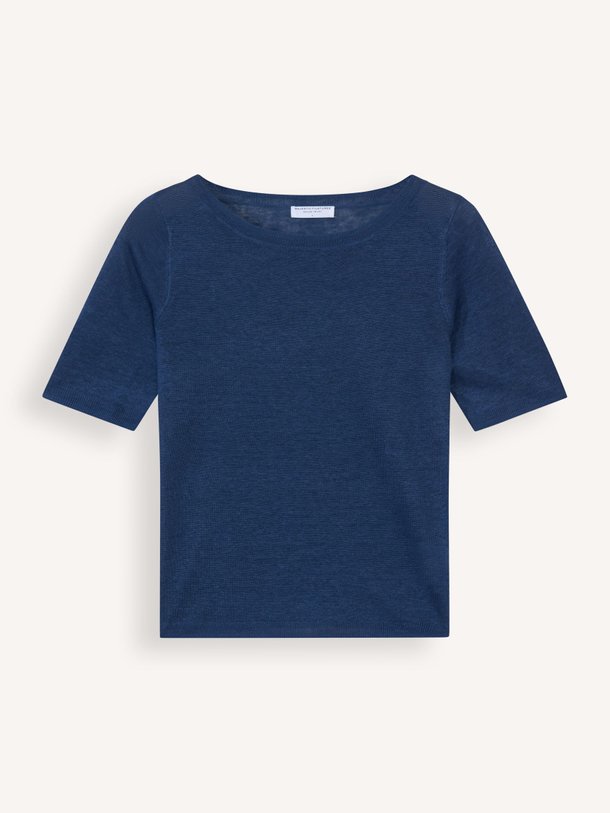 Majestic Filatures K194 Linnen T-Shirt - Donkerblauw Ontdek de K194 Linnen T-shirt van Majestic Filatures in de kleur donkerblauw bij Orangebag. Op werkdagen voor 21:45 besteld, morgen in huis.