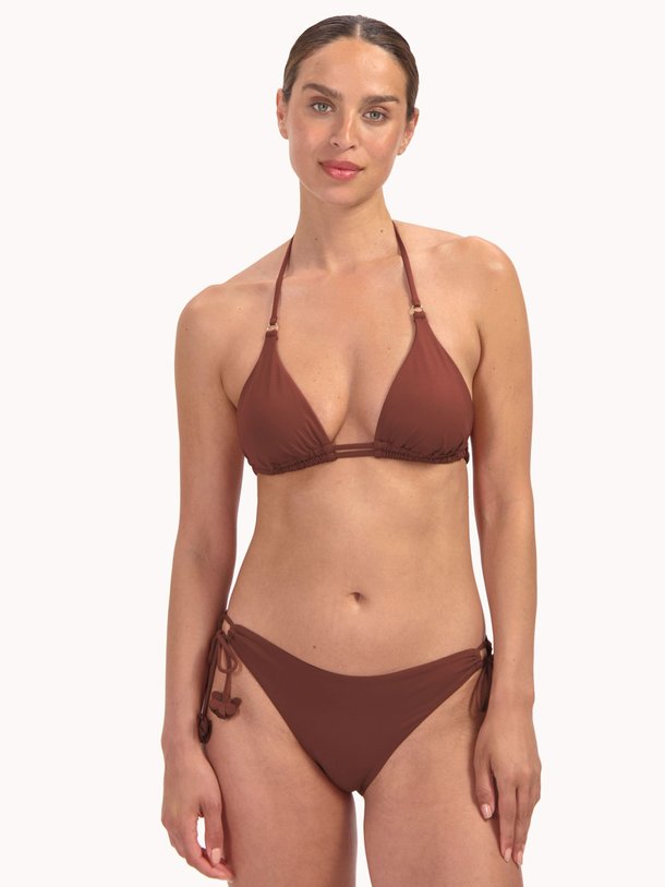 Ontdek de Henna voorgevormde bikinitop van Cyell in de kleur Bruin bij Orangebag. Op werkdagen voor 21:45 besteld, morgen in huis.