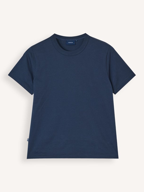 Ontdek de Jessica katoenen T-shirt van Denham in de kleur Donkerblauw bij Orangebag. Op werkdagen voor 21:45 besteld, morgen in huis.