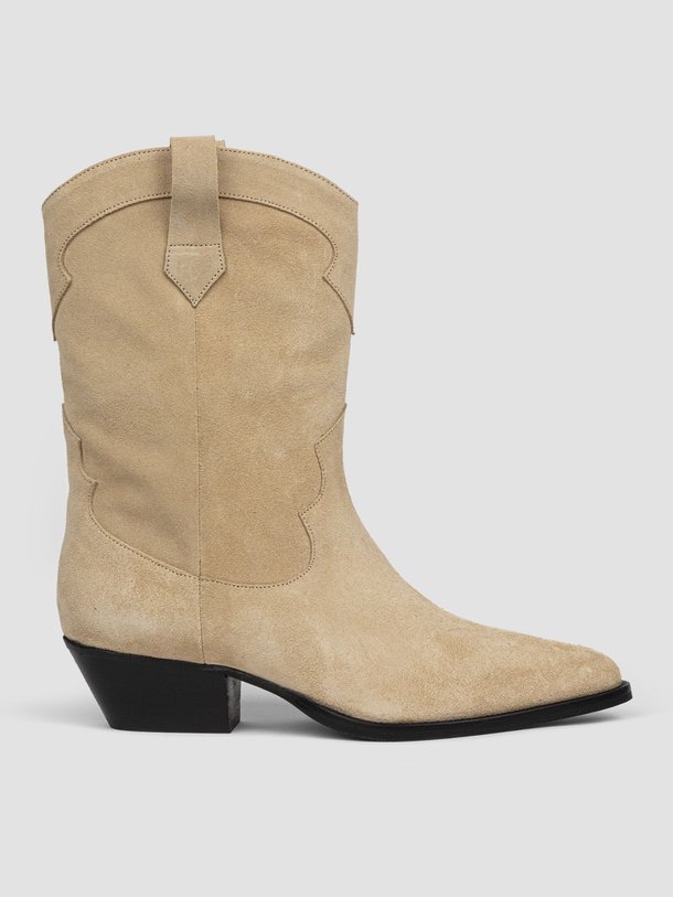 Ontdek de Hudson suède lage laarzen van Silver Grace in de kleur zand bij Orangebag. Op werkdagen voor 21:45 besteld, morgen in huis.