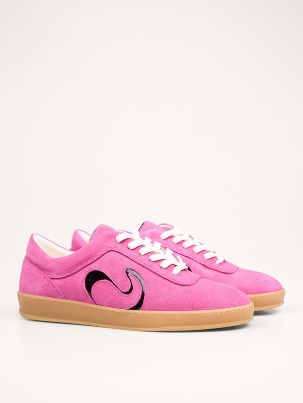 Ontdek de Blaire suède sneakers van Anonymous Copenhagen in de kleur roze bij Orangebag. Op werkdagen voor 21:45 besteld, morgen in huis.