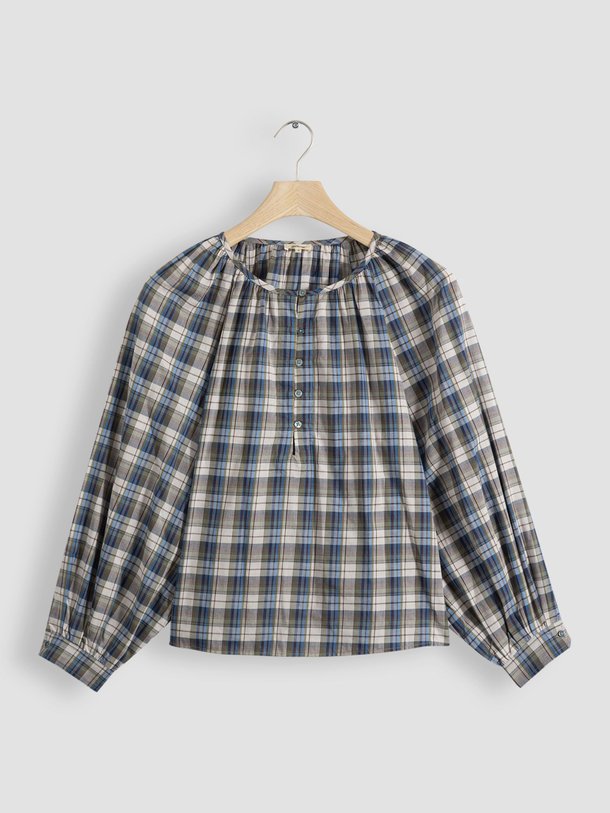 Ontdek de Haiti katoenen top met geruit dessin van Bellerose in de kleur blauw bij Orangebag. Op werkdagen voor 21:45 besteld, morgen in huis.