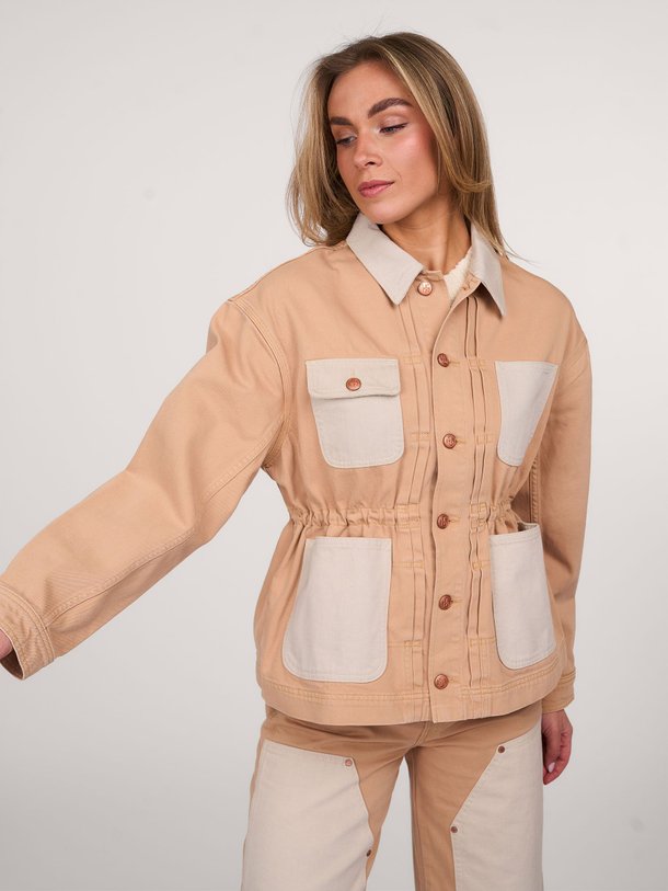 Ontdek de Dylan denim jack van Ulla Johnson in de kleur camel bij Orangebag. Op werkdagen voor 21:45 besteld, morgen in huis.