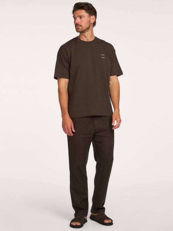Ontdek de SAJABARI X TROUSERS 16064 van Samsoe Samsoe bij Orangebag. Op werkdagen voor 21:45 besteld, morgen in huis.