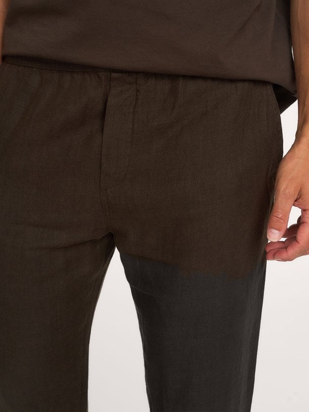 Ontdek de SAJABARI X TROUSERS 16064 van Samsoe Samsoe bij Orangebag. Op werkdagen voor 21:45 besteld, morgen in huis.