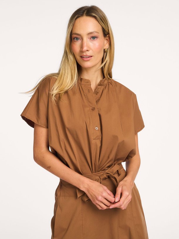 Ontdek de Fafoul katoenmix top van La Fee Maraboutee in de kleur Bruin bij Orangebag. Op werkdagen voor 21:45 besteld, morgen in huis.