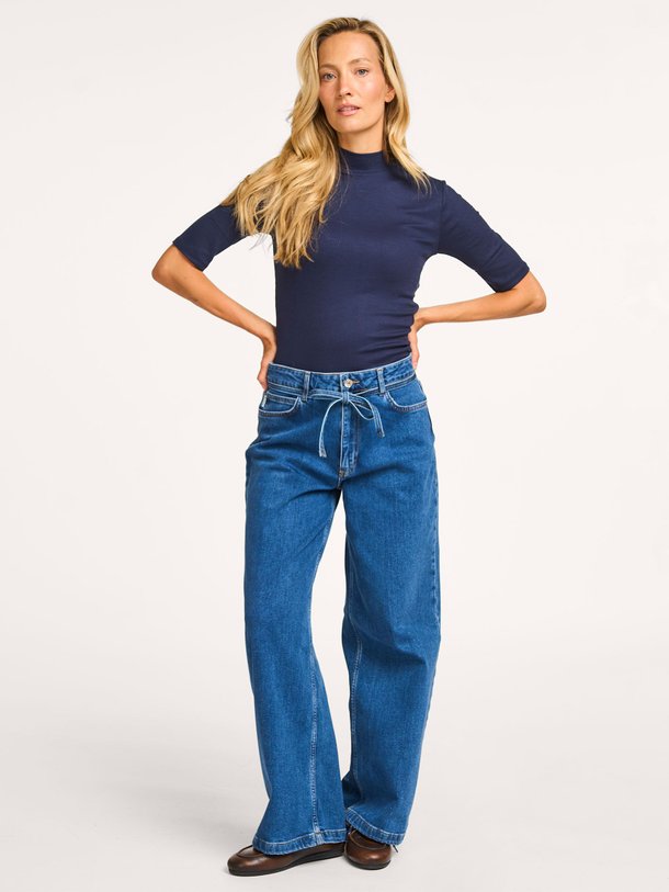 Ontdek de Isolde high waist wide leg jeans van Modstrom in de kleur blauw bij Orangebag. Op werkdagen voor 21:45 besteld, morgen in huis.