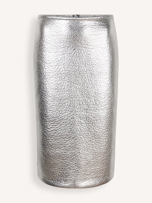 Ontdek de Elisa leatherlook metallic rok met reliëf van Graumann in de kleur zilverkleur bij Orangebag. Op werkdagen voor 21:45 besteld, morgen in huis.