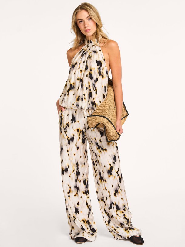 Ontdek de Elisa viscosemix broek met print van Co'Couture in de kleur zand bij Orangebag. Op werkdagen voor 21:45 besteld, morgen in huis.