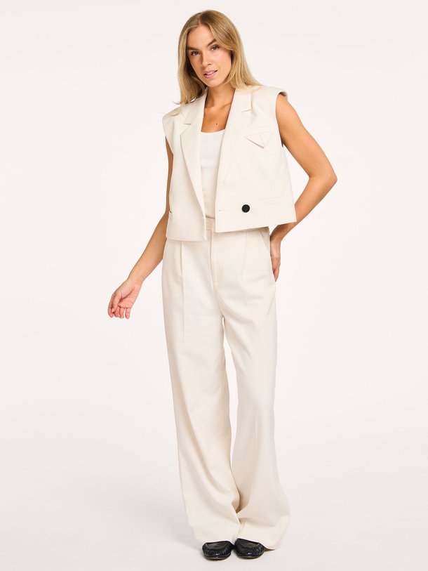 Ontdek de Tailor viscosemix wide leg pantalon van Copenhagen Muse in de kleur ecru bij Orangebag. Op werkdagen voor 21:45 besteld, morgen in huis.