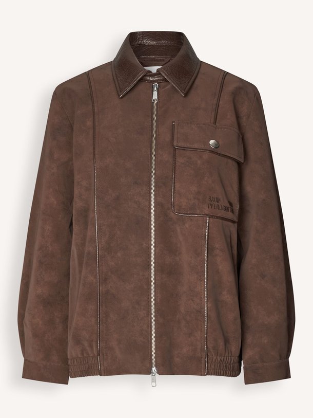 Ontdek de Beline leatherlook jas van Baum und Pferdgarten in de kleur Bruin bij Orangebag. Op werkdagen voor 21:45 besteld, morgen in huis.