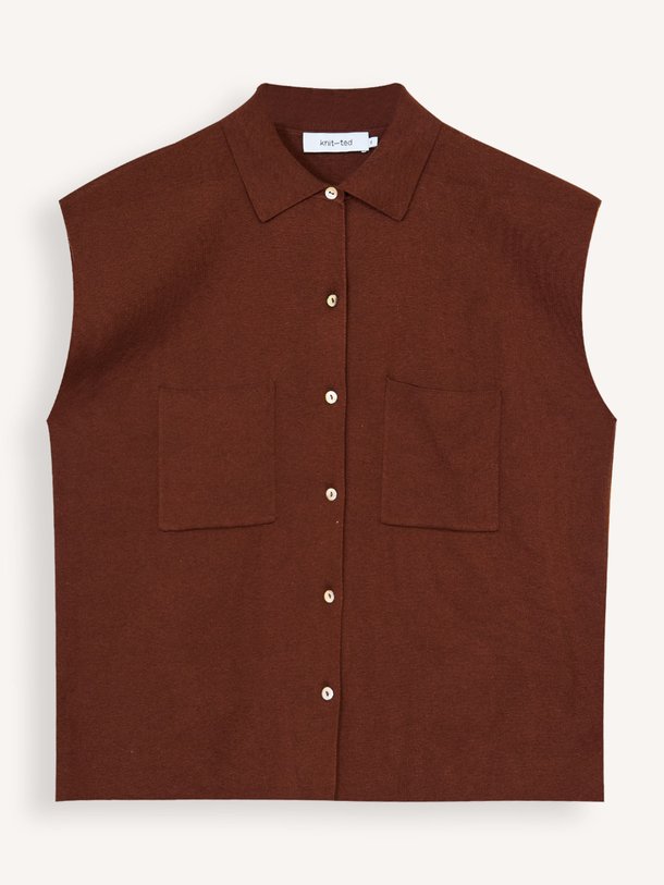 Ontdek de Pam katoenmix vest van Knit-ted in de kleur Bruin bij Orangebag. Op werkdagen voor 21:45 besteld, morgen in huis.