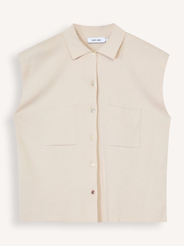 Ontdek de Pam katoenmix vest van Knit-ted in de kleur Crème bij Orangebag. Op werkdagen voor 21:45 besteld, morgen in huis.