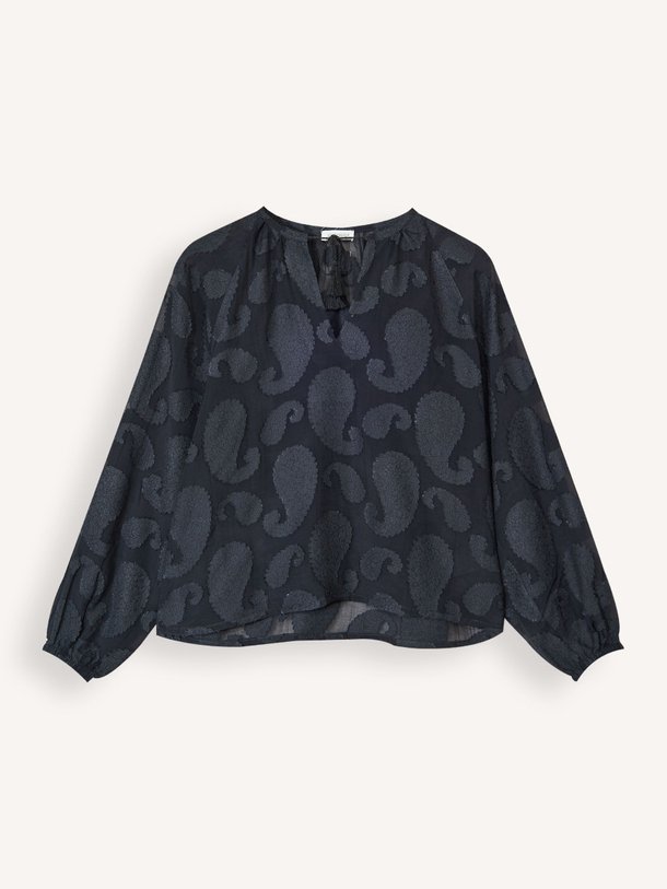 Ontdek de Jill viscosemix top met dessin van Alchemist in de kleur Antraciet bij Orangebag. Op werkdagen voor 21:45 besteld, morgen in huis.