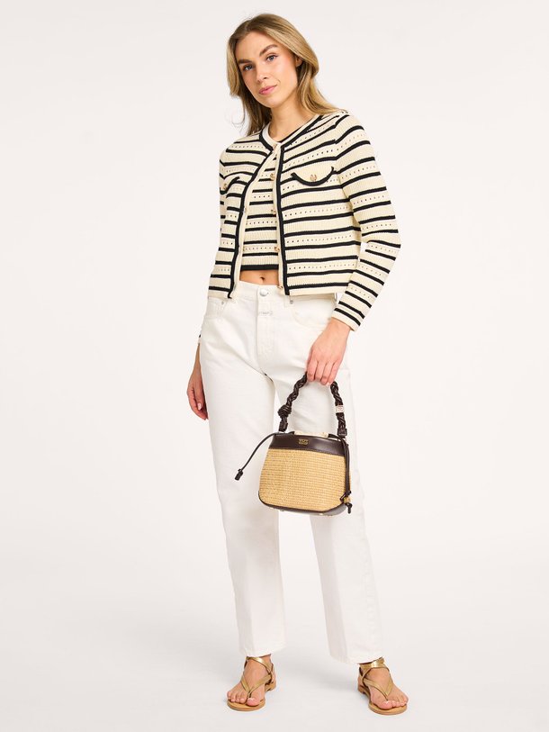 Ontdek de Ganeo katoenen vest met gestreept dessin van Suncoo in de kleur crème bij Orangebag. Op werkdagen voor 21:45 besteld, morgen in huis.