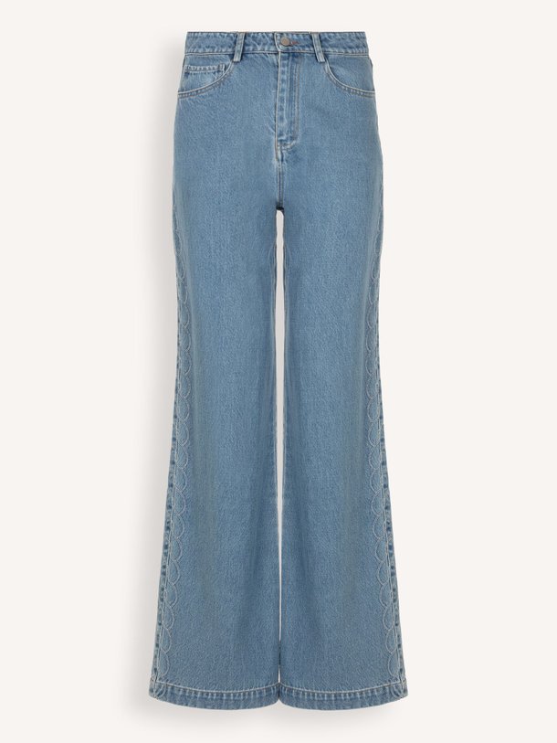 Ontdek de Melody high waist loose fit non-stretch jeans van Freebird in de kleur blauw bij Orangebag. Op werkdagen voor 21:45 besteld, morgen in huis.