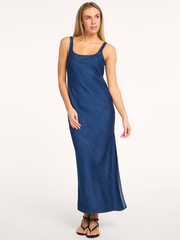 Ontdek de Sasunna denim maxi jurk van Samsoe Samsoe in de kleur Donkerblauw bij Orangebag. Op werkdagen voor 21:45 besteld, morgen in huis.