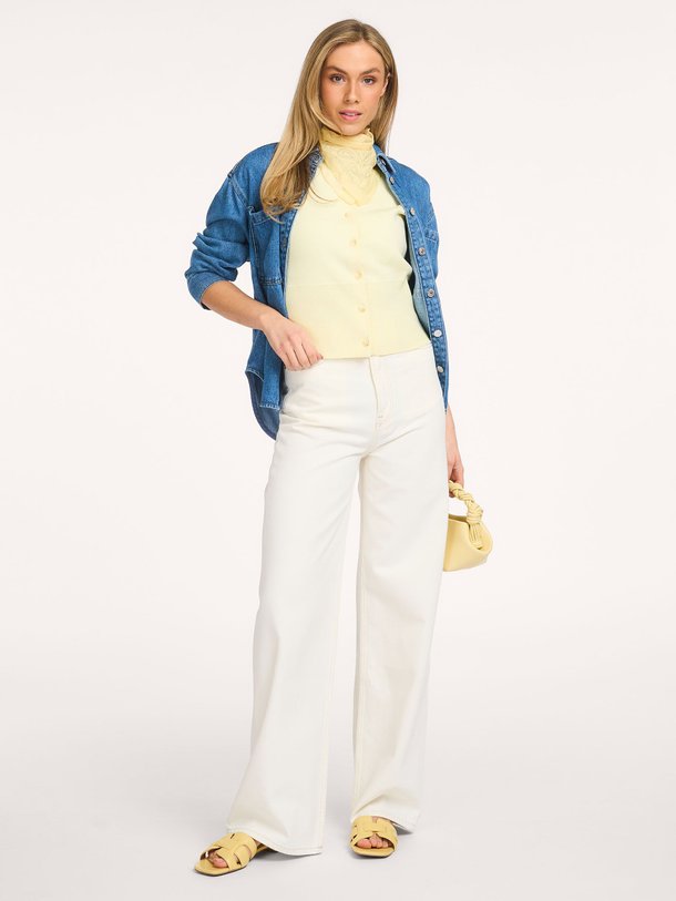 Ontdek de Rebecca high waist wide leg jeans van Samsoe Samsoe in de kleur Off-white bij Orangebag. Op werkdagen voor 21:45 besteld, morgen in huis.