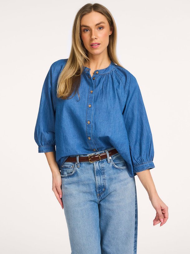 Ontdek de Felvia denim blouse van La Fee Maraboutee in de kleur Donkerblauw bij Orangebag. Op werkdagen voor 21:45 besteld, morgen in huis.