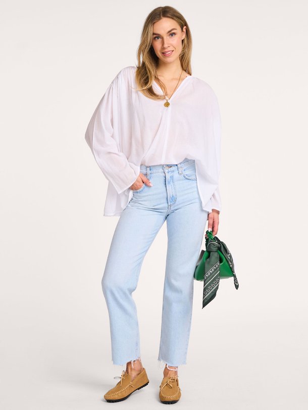 Ontdek de Sakura katoenen top van Sea Me Happy in de kleur wit bij Orangebag. Op werkdagen voor 21:45 besteld, morgen in huis.