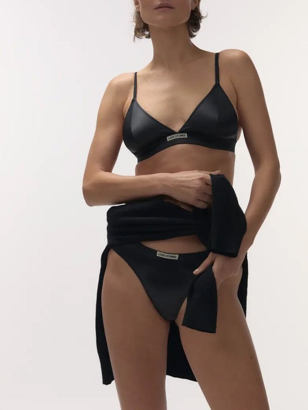Ontdek de Darling beha van Love Stories in de kleur zwart bij Orangebag. Op werkdagen voor 21:45 besteld, morgen in huis.