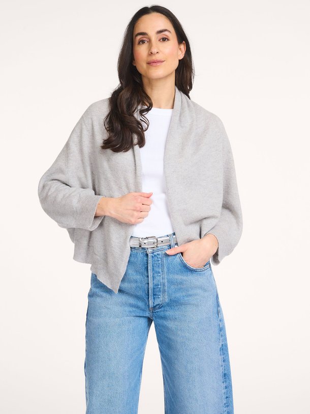 Ontdek de Wol/cashmeremix vest van No Man's Land in de kleur Grijs bij Orangebag. Op werkdagen voor 21:45 besteld, morgen in huis.