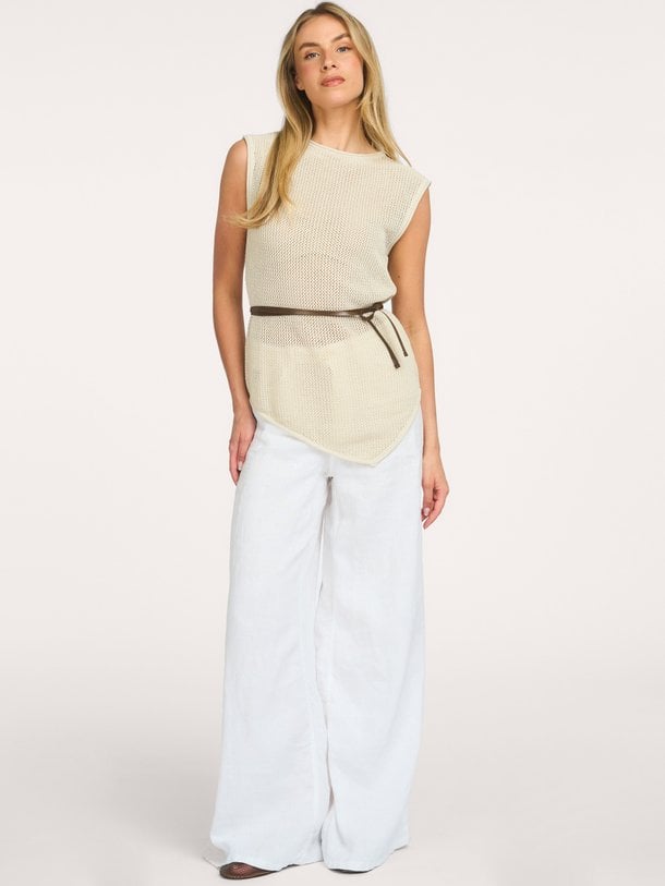Ontdek de LINEN OPEN KNIT TOP van OLAF bij Orangebag. Op werkdagen voor 21:45 besteld, morgen in huis.