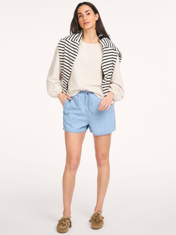 Ontdek de Paybou katoenen short van American Vintage in de kleur Blauw bij Orangebag. Op werkdagen voor 21:45 besteld, morgen in huis.