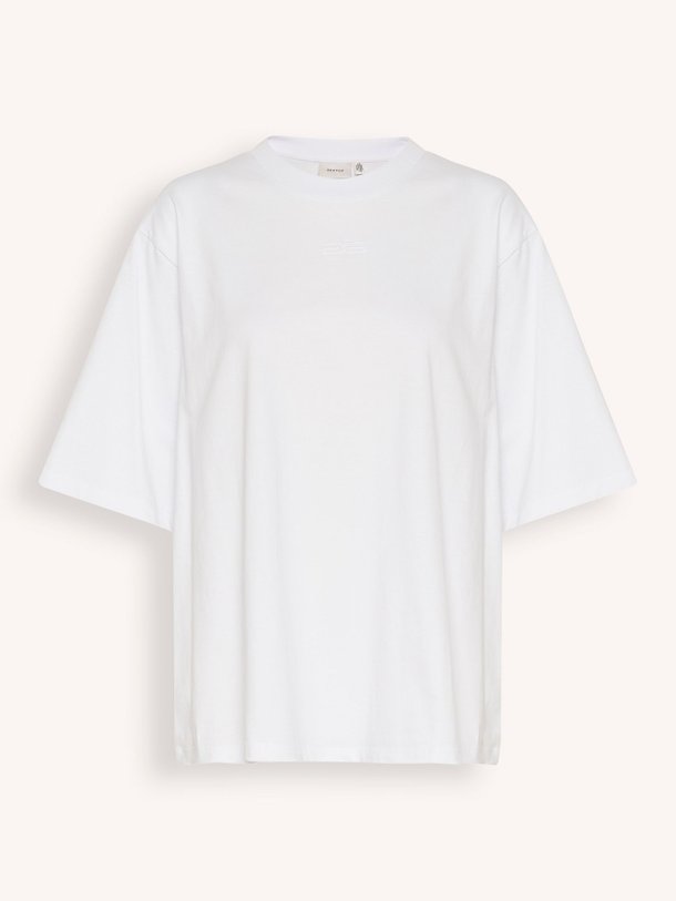 Ontdek de Simma katoenen oversized T-shirt van Gestuz in de kleur wit bij Orangebag. Op werkdagen voor 21:45 besteld, morgen in huis.