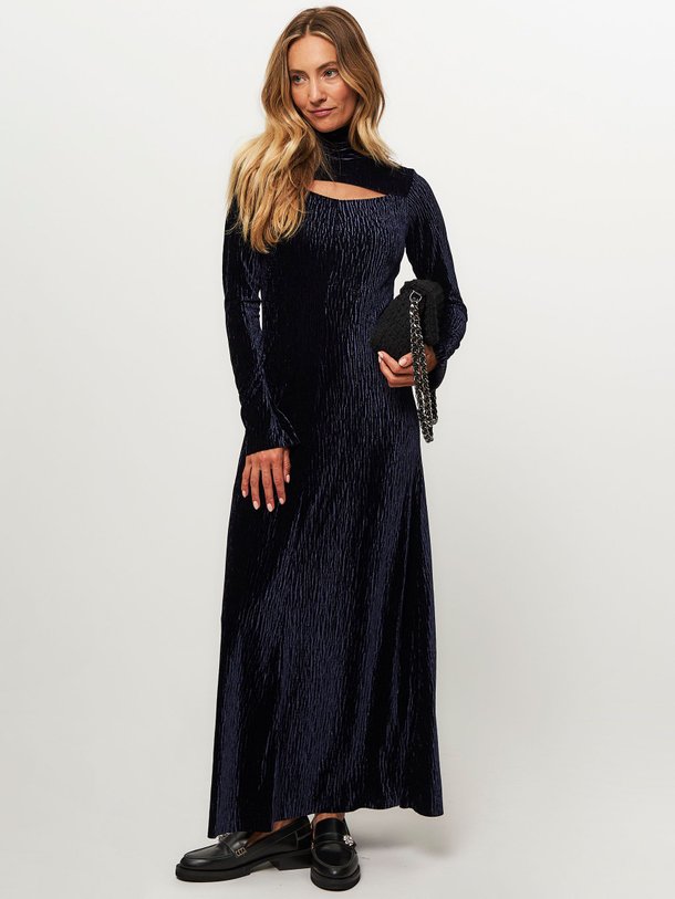Ontdek de Geweven velourse jurk van forte_forte in de kleur donkerblauw bij Orangebag. Op werkdagen voor 21:45 besteld, morgen in huis.