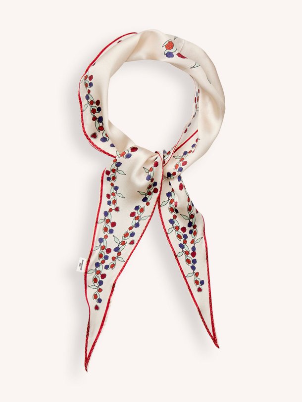 Ontdek de Carna zijden sjaal van Becksondergaard in de kleur Off-white bij Orangebag. Op werkdagen voor 21:45 besteld, morgen in huis.