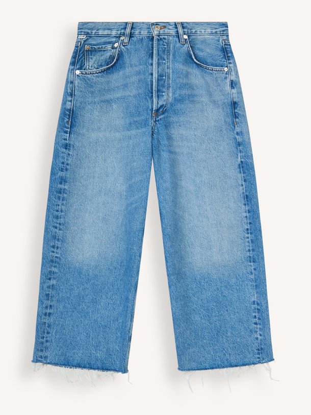 Ontdek de Ayla high waist barrel fit cropped jeans van Citizens of Humanity in de kleur Blauw bij Orangebag. Op werkdagen voor 21:45 besteld, morgen in huis.