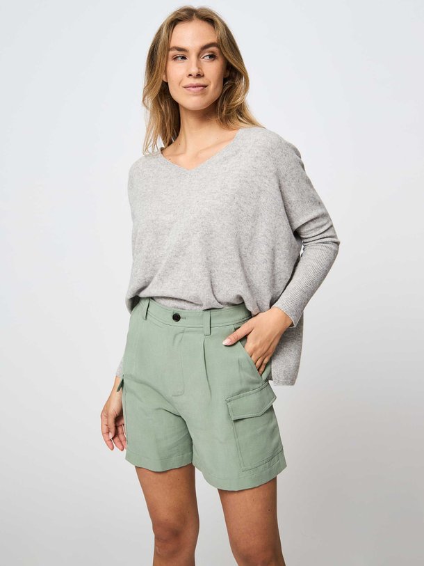 Ontdek de Viscose/linnenmix short van Woolrich in de kleur groen bij Orangebag. Op werkdagen voor 21:45 besteld, morgen in huis.
