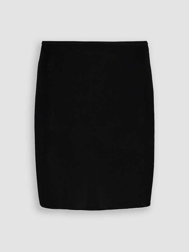 Ontdek de Viscosemix onderrok van By-Bar in de kleur zwart bij Orangebag. Op werkdagen voor 21:45 besteld, morgen in huis.