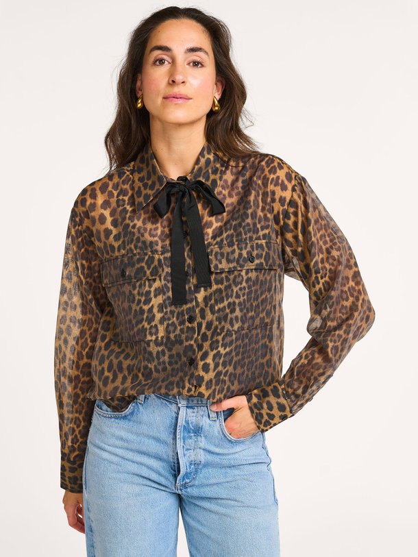Ontdek de Rique tencelmix blouse met leopard print van Dante 6 in de kleur Bruin bij Orangebag. Op werkdagen voor 21:45 besteld, morgen in huis.