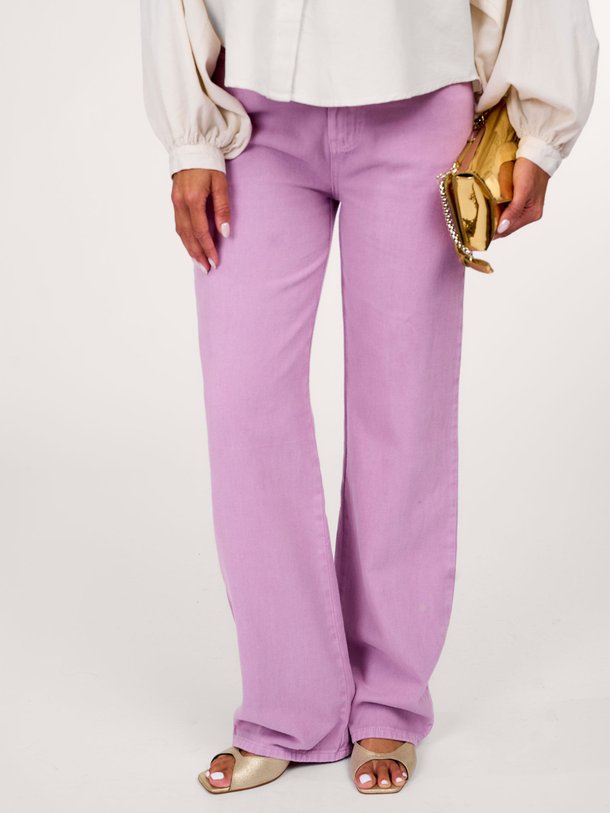Ontdek de Pam high waist loose fit jeans van Freebird in de kleur lila bij Orangebag. Op werkdagen voor 21:45 besteld, morgen in huis.