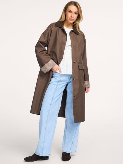 Modstrom Ulla katoenmix trenchcoat - Bruin Ontdek de Ulla katoenmix trenchcoat van Modstrom in de kleur Bruin bij Orangebag. Op werkdagen voor 21:45 besteld, morgen in huis.